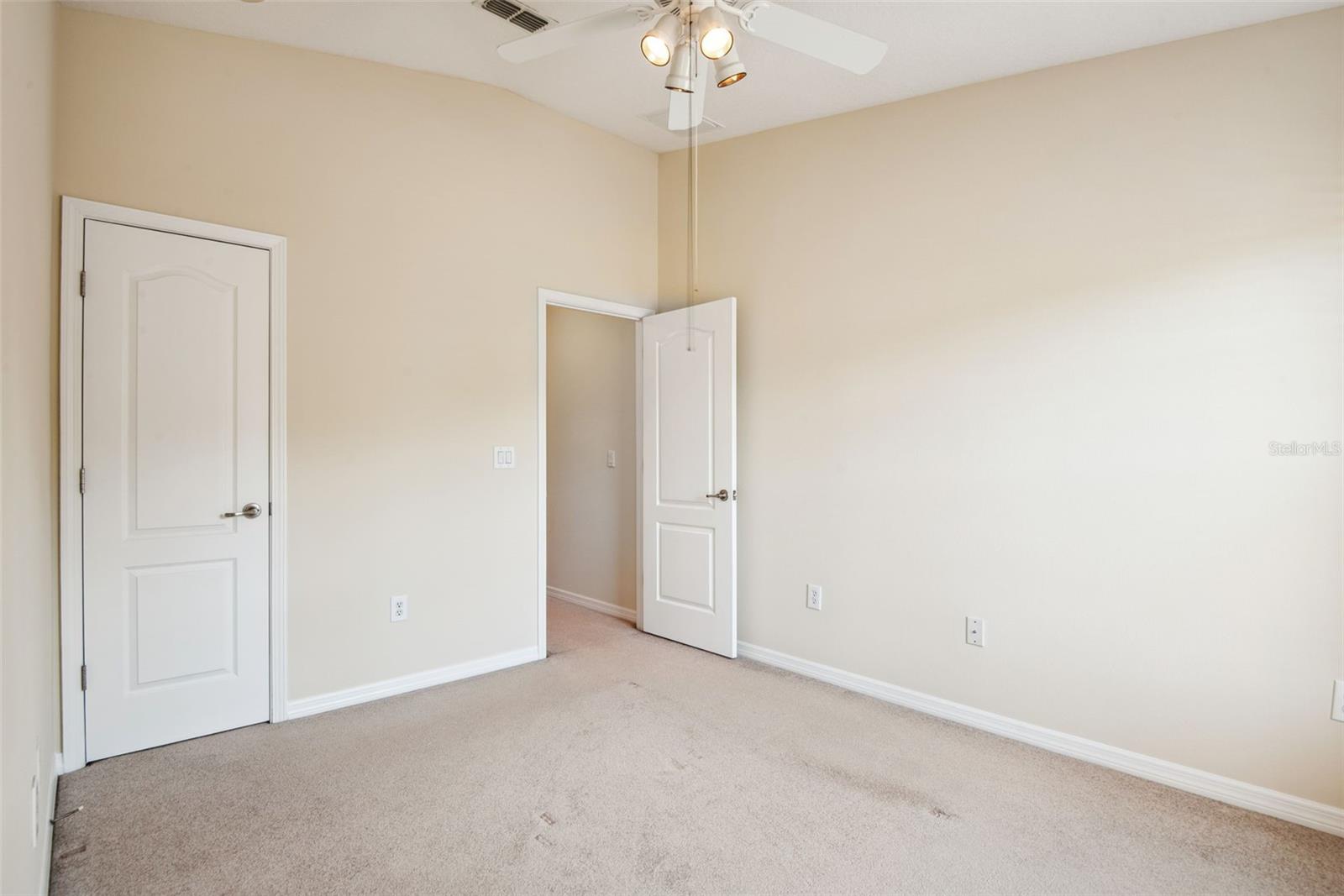 Image 33 of 37 For 31215 Flannery Court
