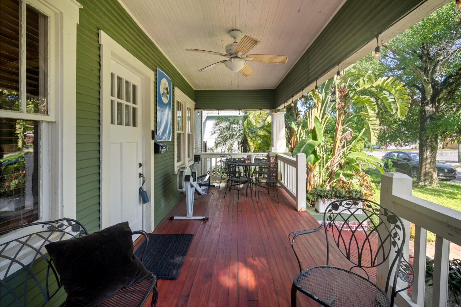Listing photo id 9 for 216 South Avenue