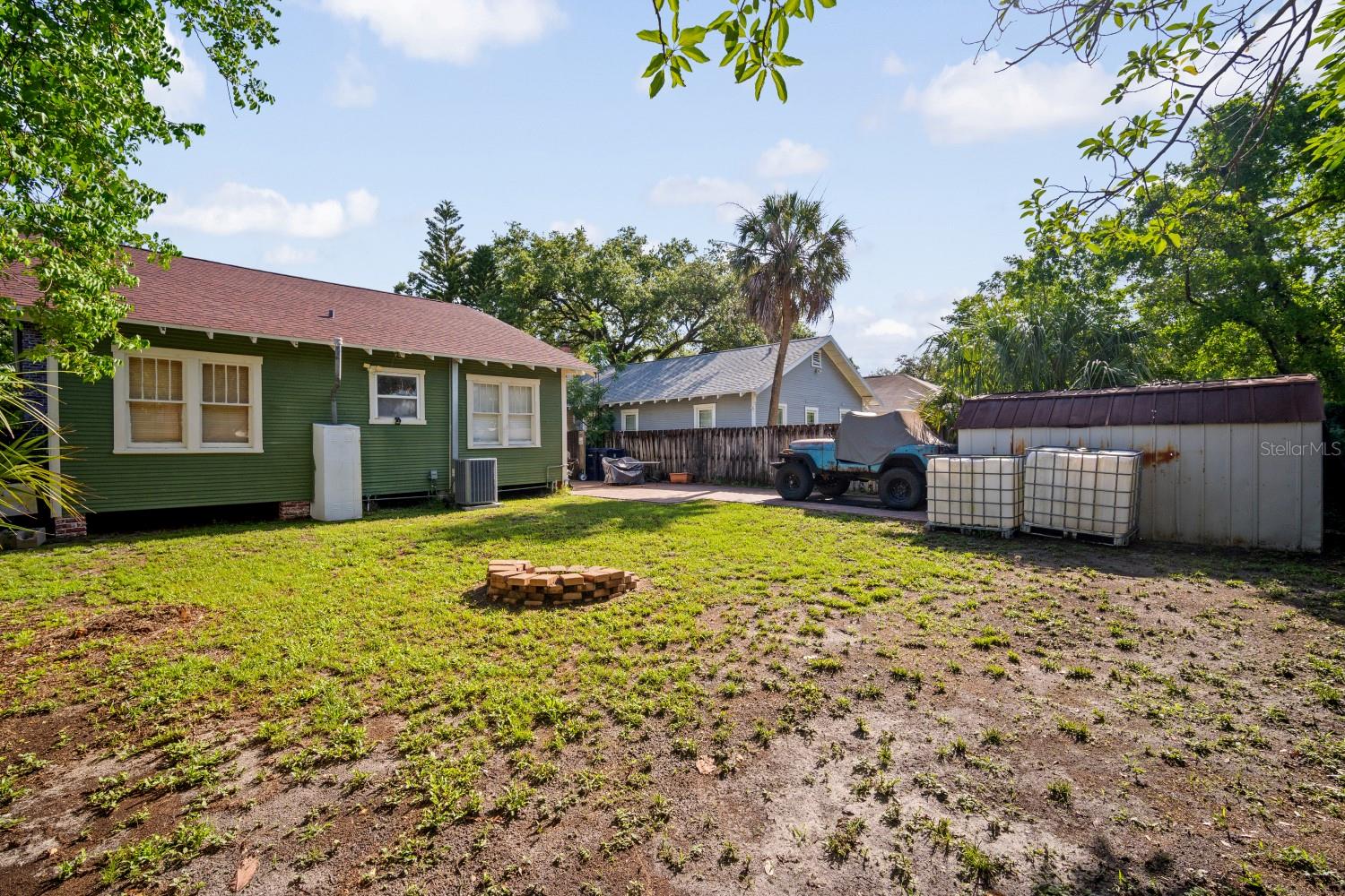 Listing photo id 29 for 216 South Avenue