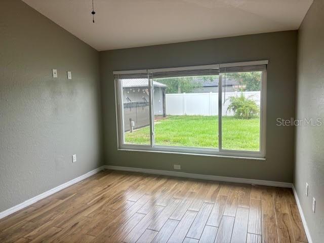 Image 17 of 18 For 7144 Remington Oaks Loop