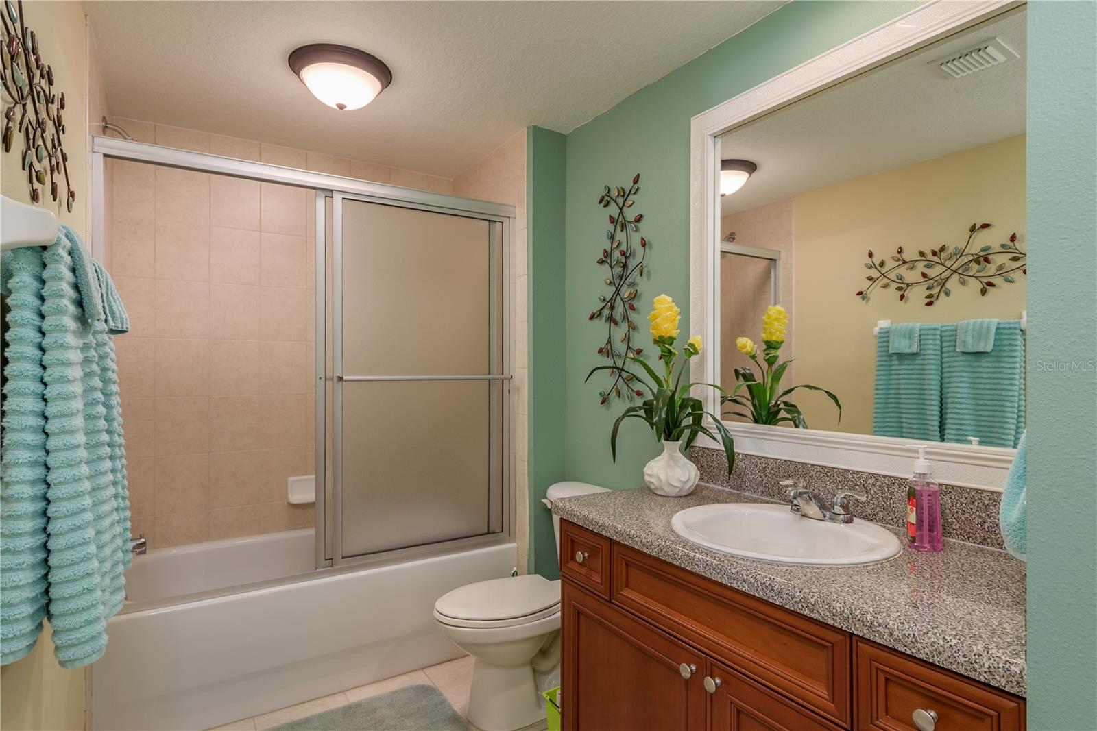 Image 21 of 39 For 4516 Seagull Drive 601