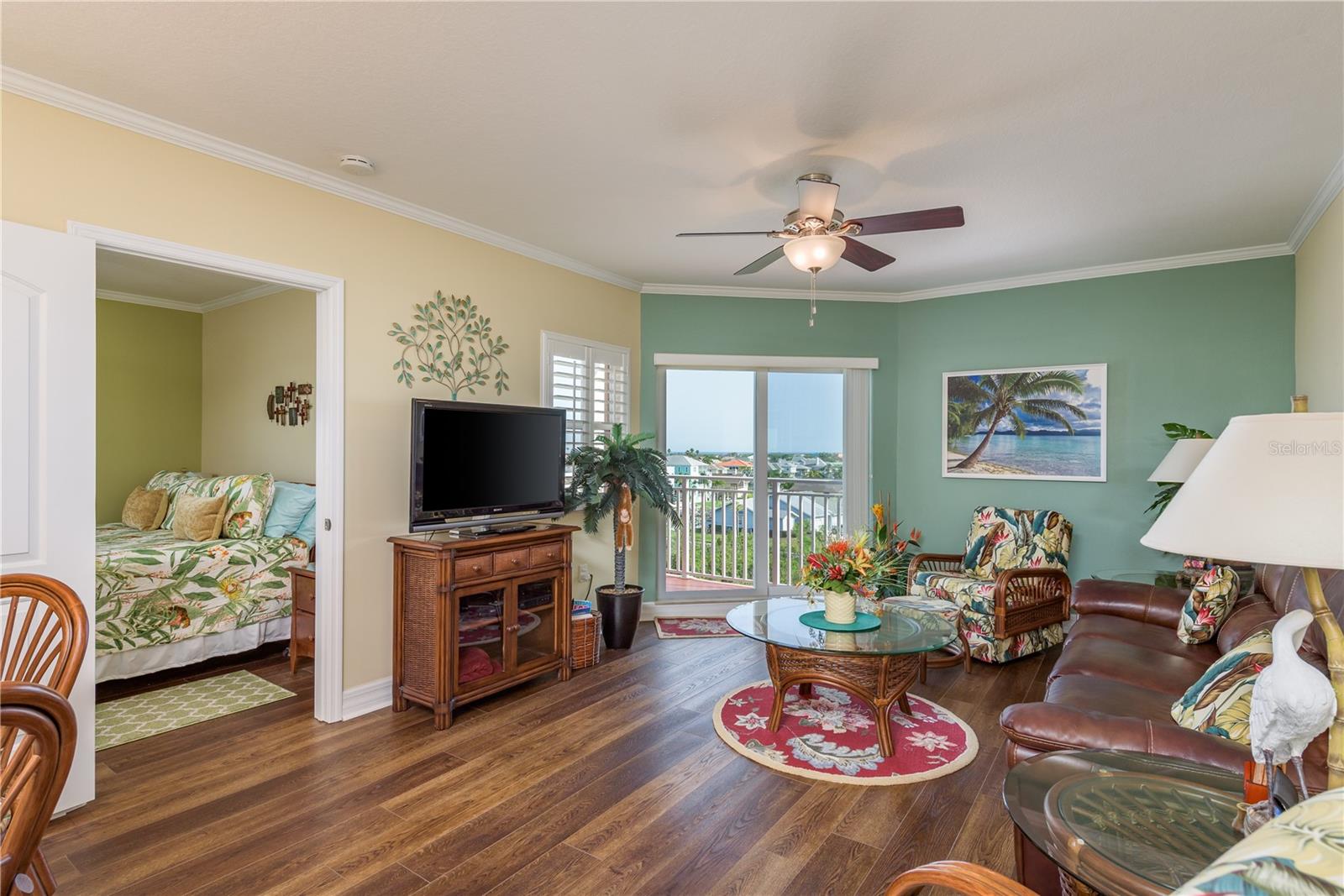 Image 6 of 39 For 4516 Seagull Drive 601