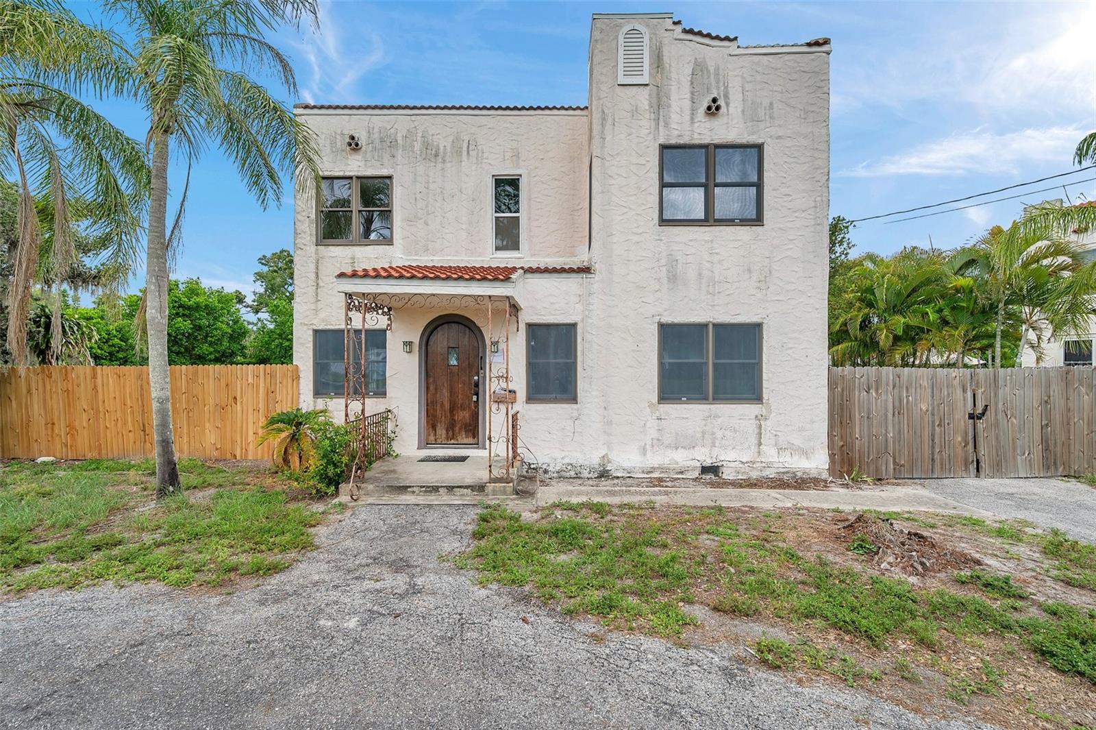 Image 2 of 55 For 4900 Alcazar Way S