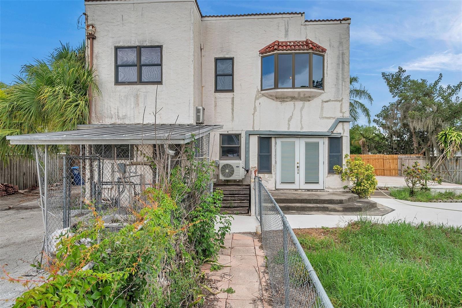 Image 37 of 55 For 4900 Alcazar Way S