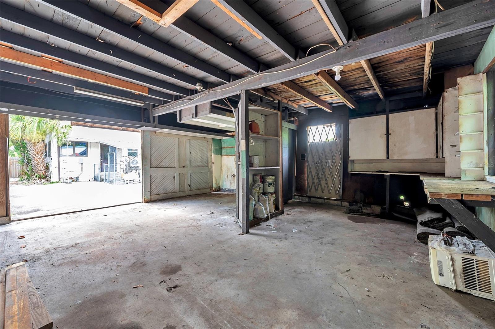 Image 42 of 55 For 4900 Alcazar Way S