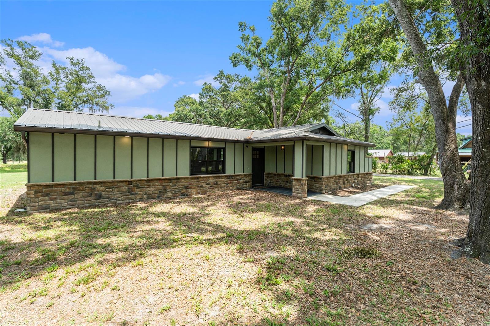 Details for 5106 Five Acre Rd, PLANT CITY, FL 33565