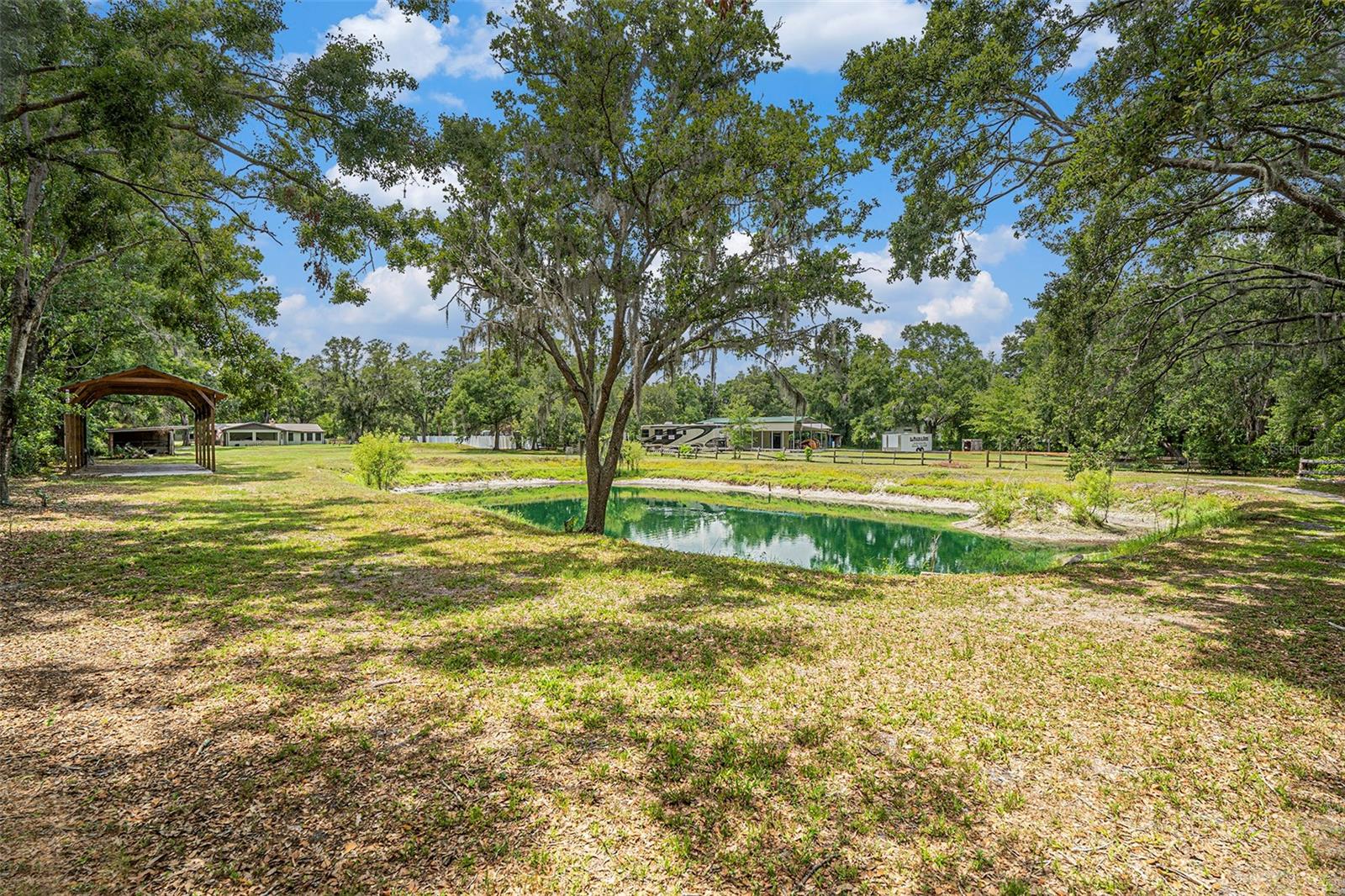 Listing photo id 30 for 5106 Five Acre Rd
