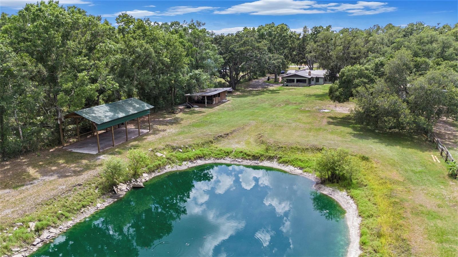 Listing photo id 33 for 5106 Five Acre Rd