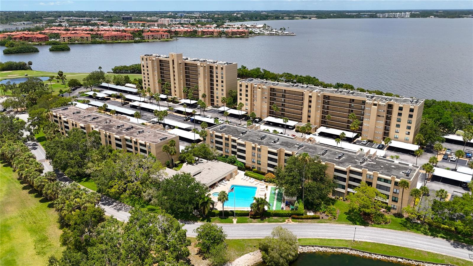 Image 11 of 61 For 2616 Cove Cay Drive 505