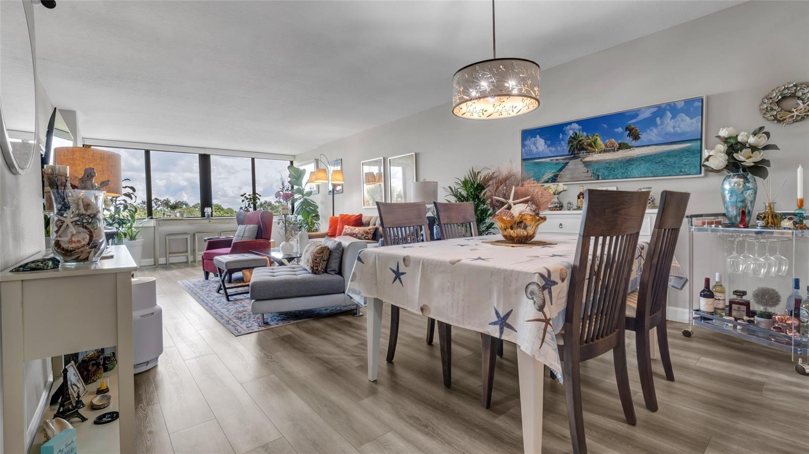 Image 17 of 61 For 2616 Cove Cay Drive 505