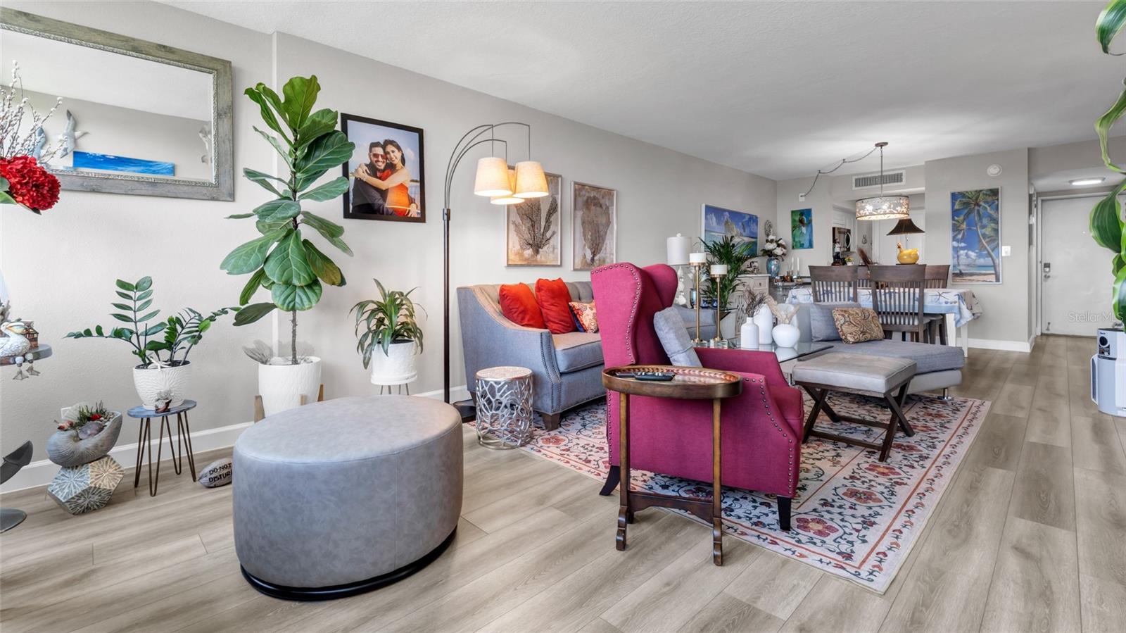 Image 20 of 61 For 2616 Cove Cay Drive 505