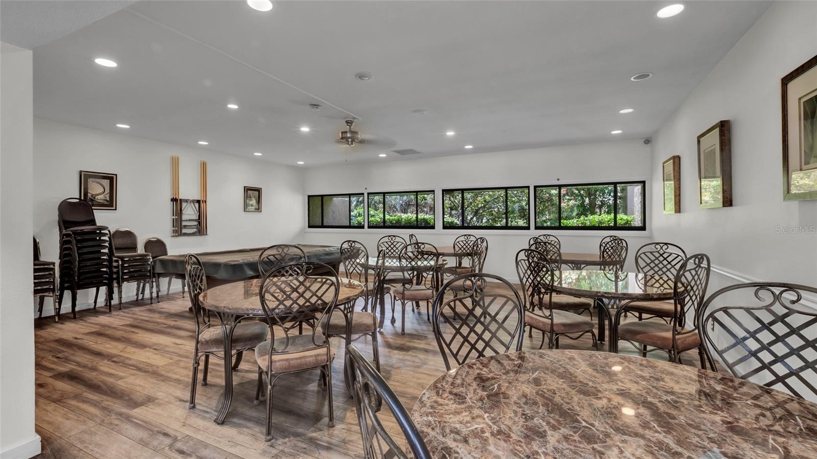 Image 54 of 61 For 2616 Cove Cay Drive 505