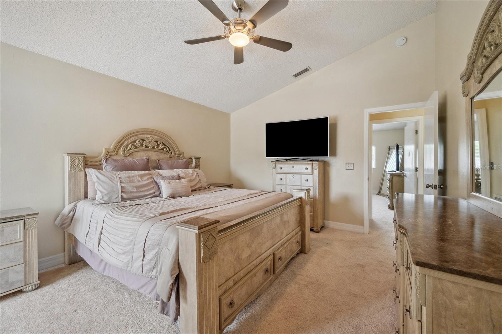 Listing photo id 20 for 27133 Sea Breeze Way