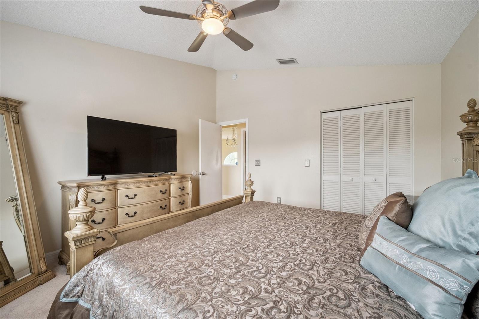 Listing photo id 26 for 27133 Sea Breeze Way