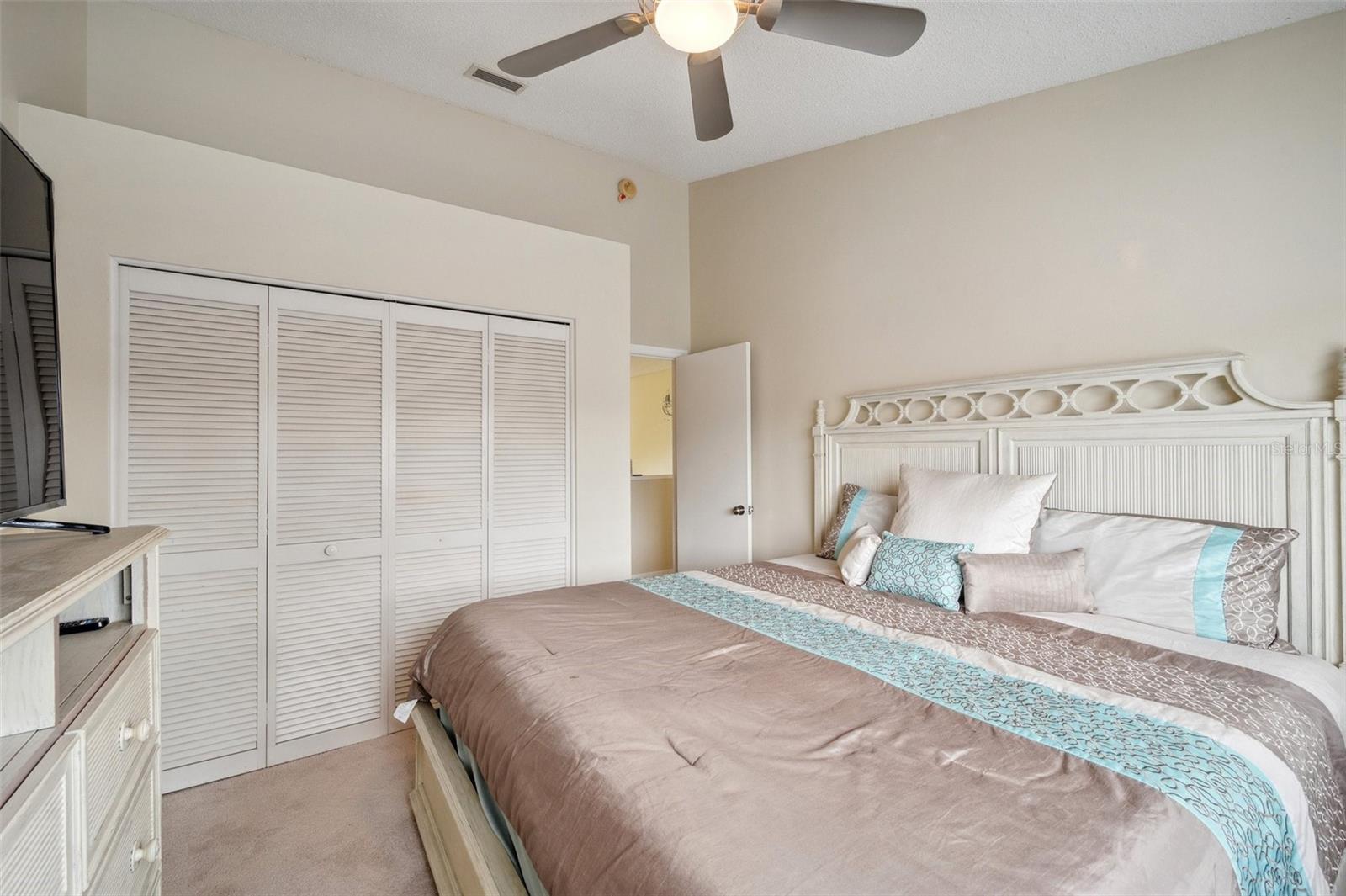 Listing photo id 30 for 27133 Sea Breeze Way