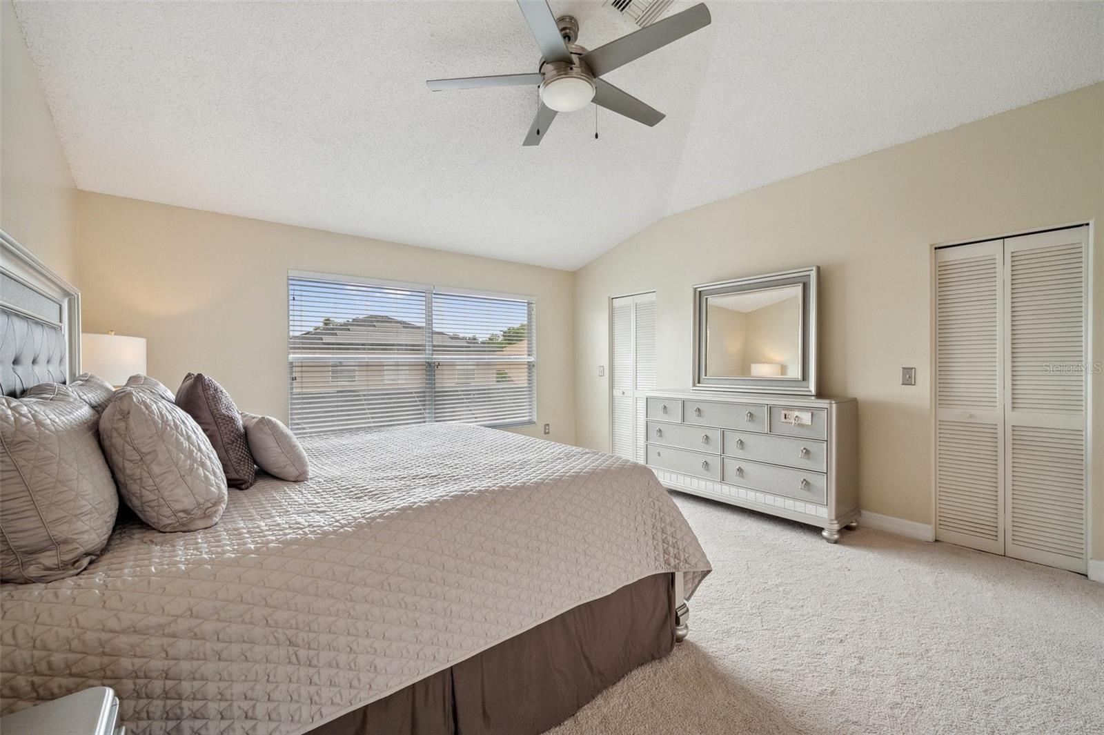 Listing photo id 32 for 27133 Sea Breeze Way