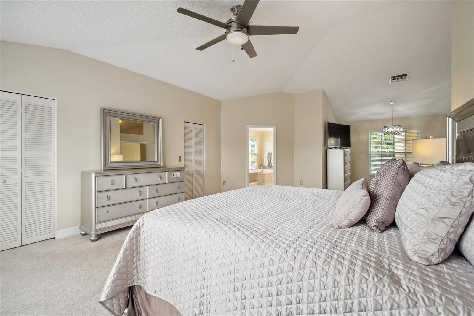 Listing photo id 35 for 27133 Sea Breeze Way