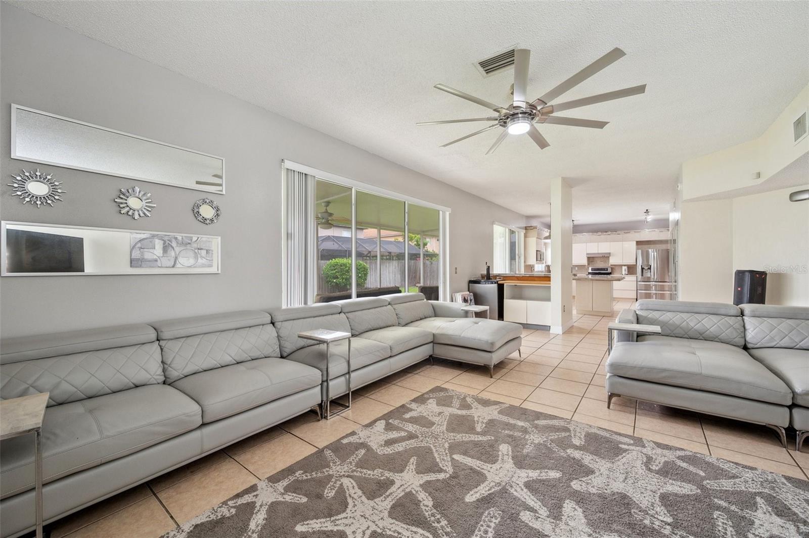 Listing photo id 52 for 27133 Sea Breeze Way