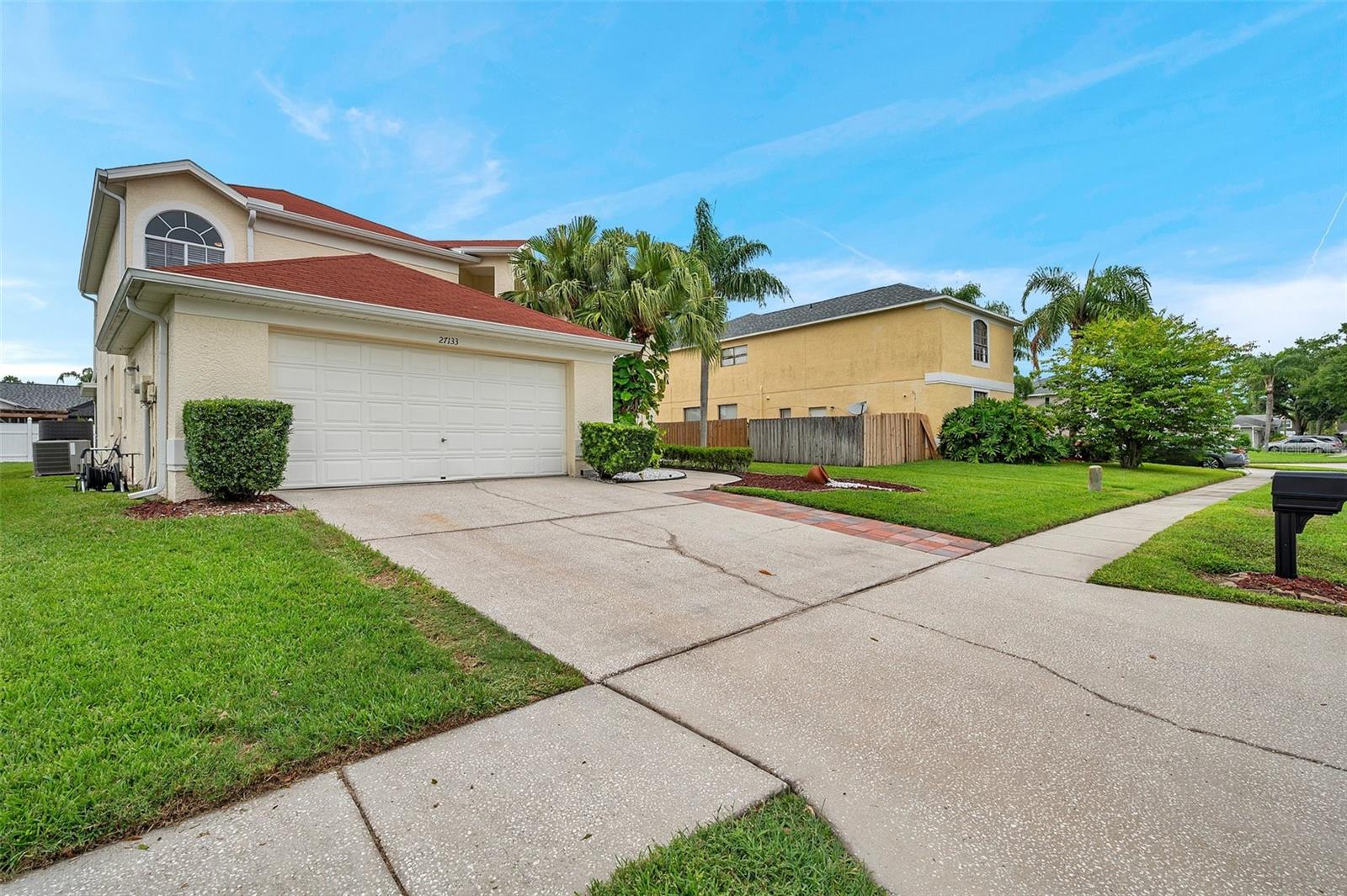Listing photo id 4 for 27133 Sea Breeze Way