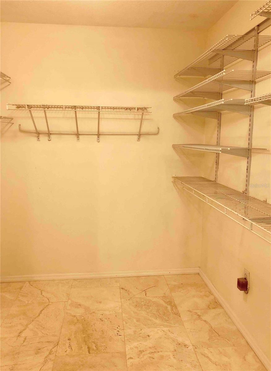 Image 16 of 21 For 12415 Seabrook Drive