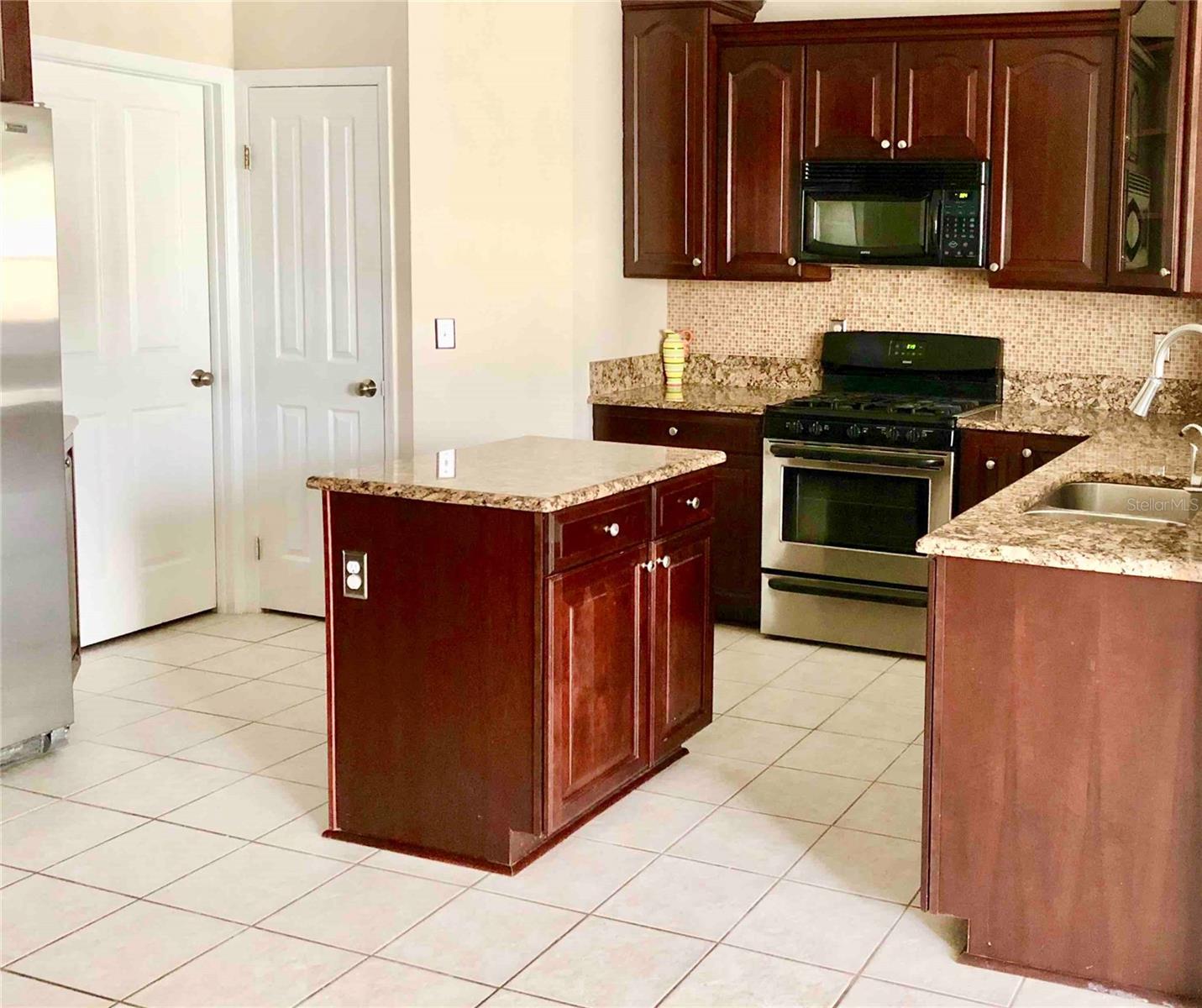 Image 2 of 21 For 12415 Seabrook Drive