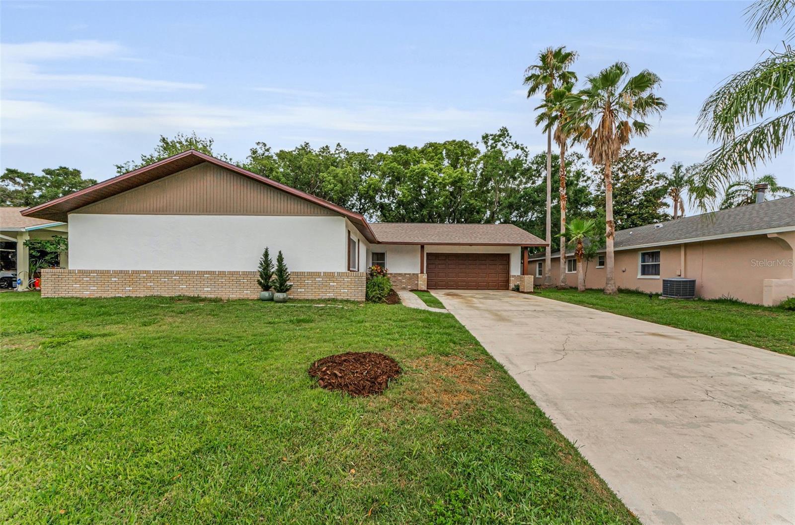 Image 2 of 39 For 1558 Cottonwood Terrace