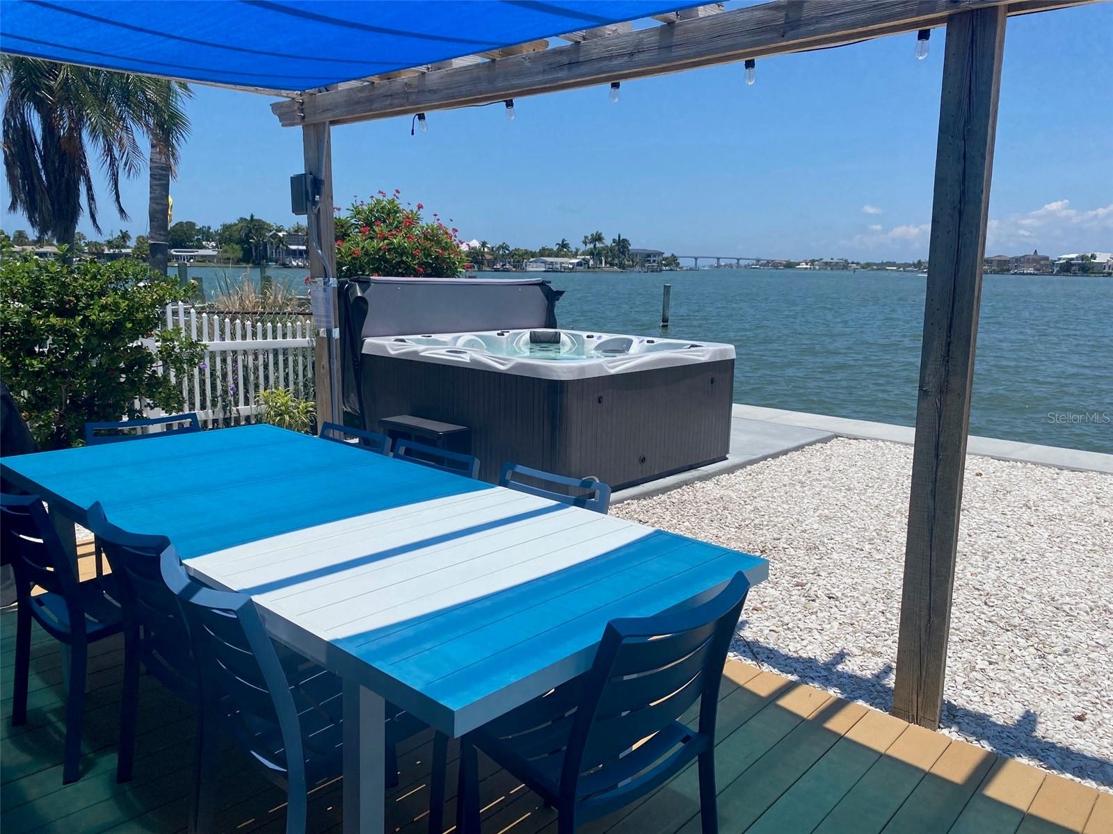 Listing photo id 16 for 500 20th Avenue