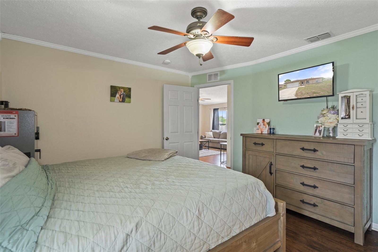 Image 14 of 30 For 3811 Red Eagle Terrace