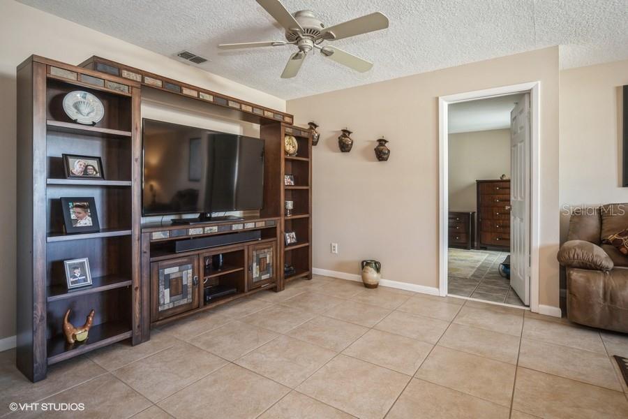Image 7 of 42 For 6503 Santiago Court