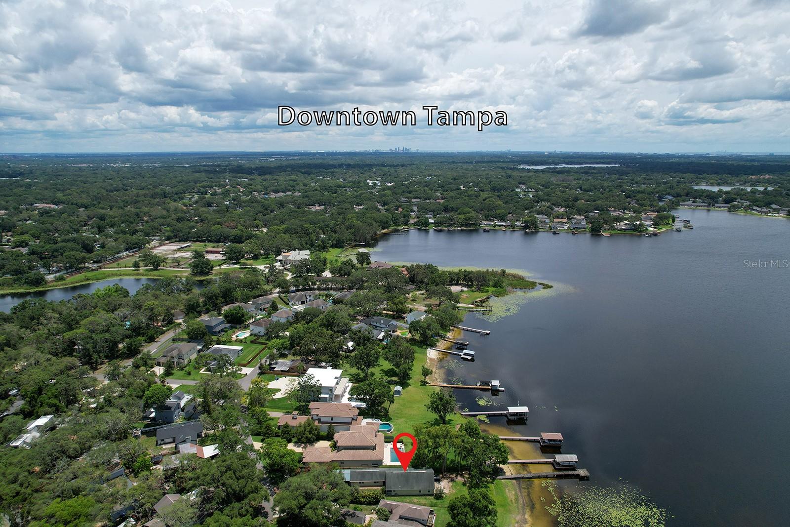 Listing photo id 14 for 14808 Lake Magdalene Circle
