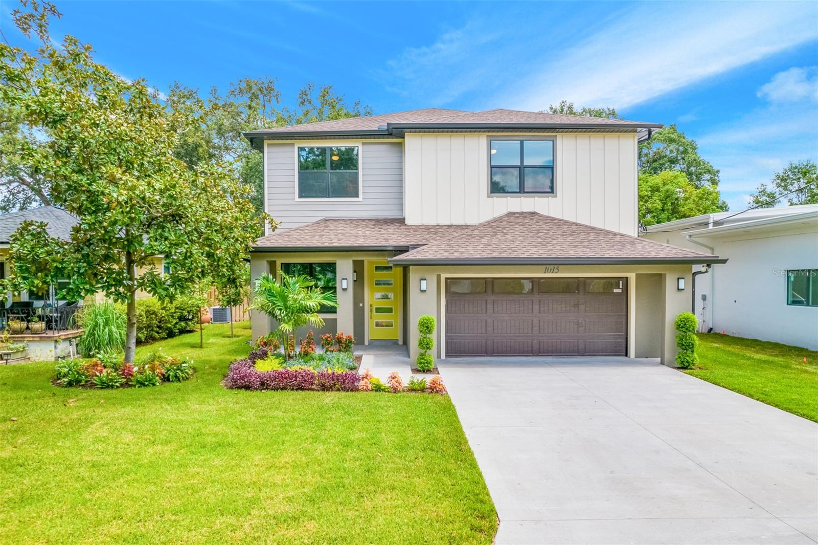 Listing photo id 5 for 14808 Lake Magdalene Circle