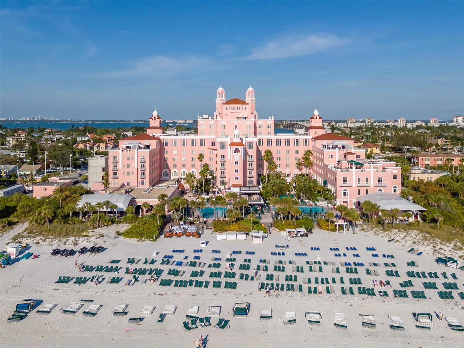 Image 9 of 10 For 8001 Gulf Boulevard