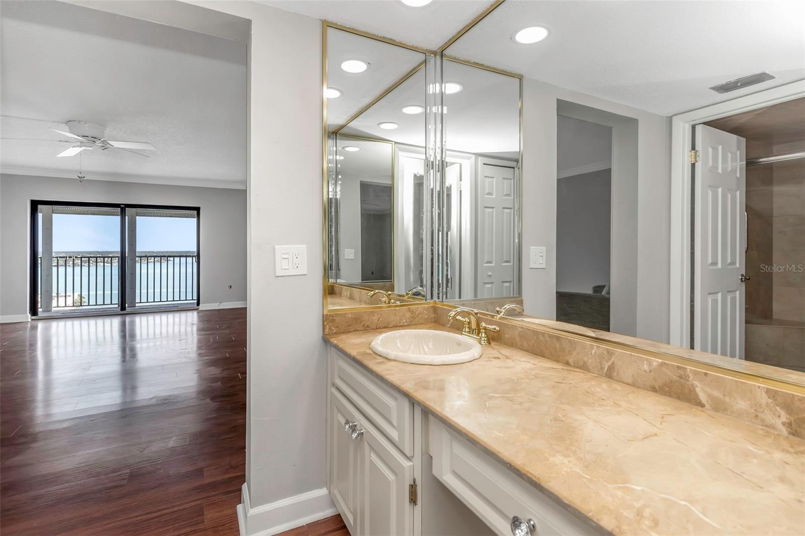 Image 38 of 65 For 7300 Sun Island Drive S 1505