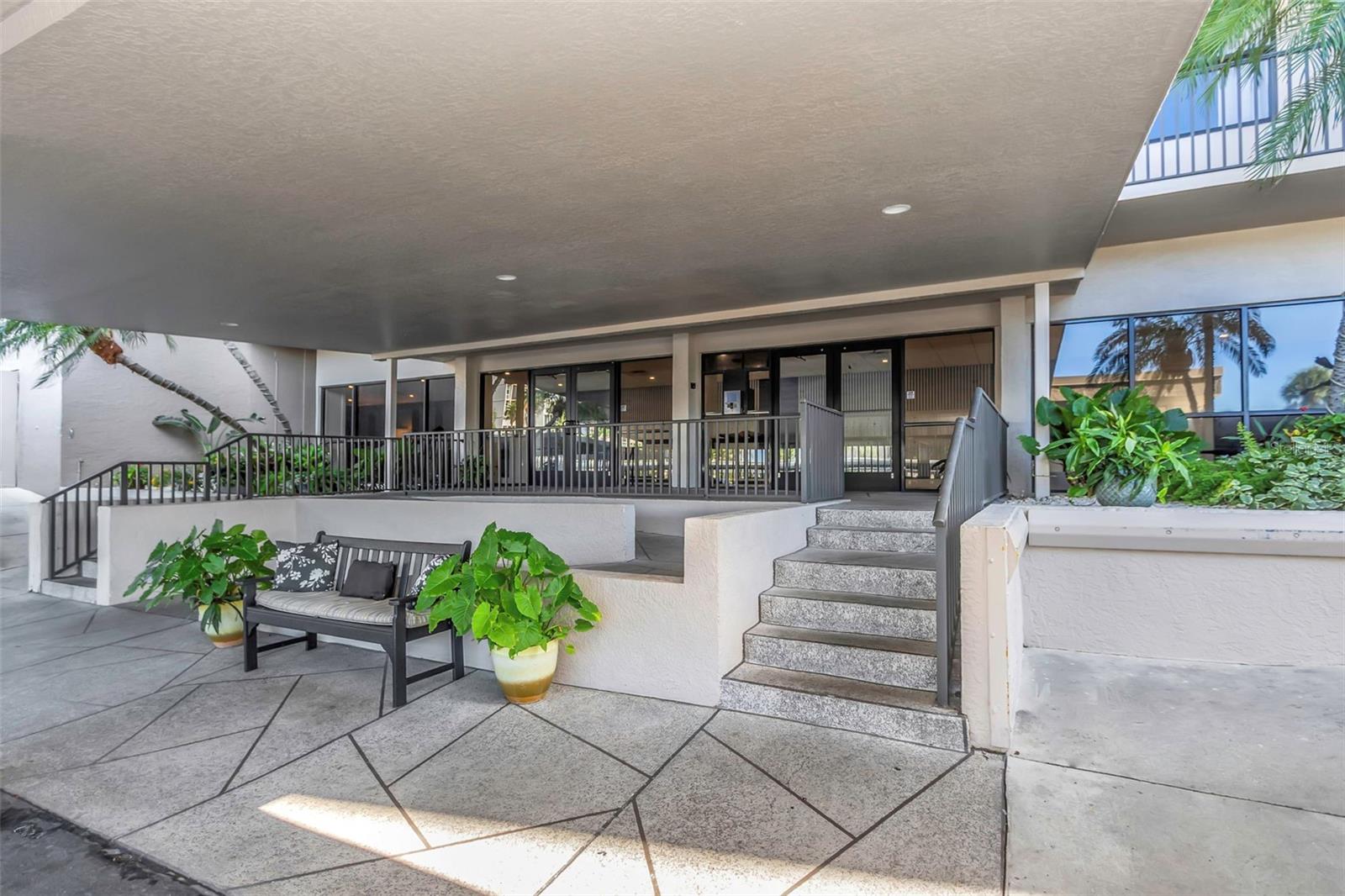 Image 6 of 65 For 7300 Sun Island Drive S 1505