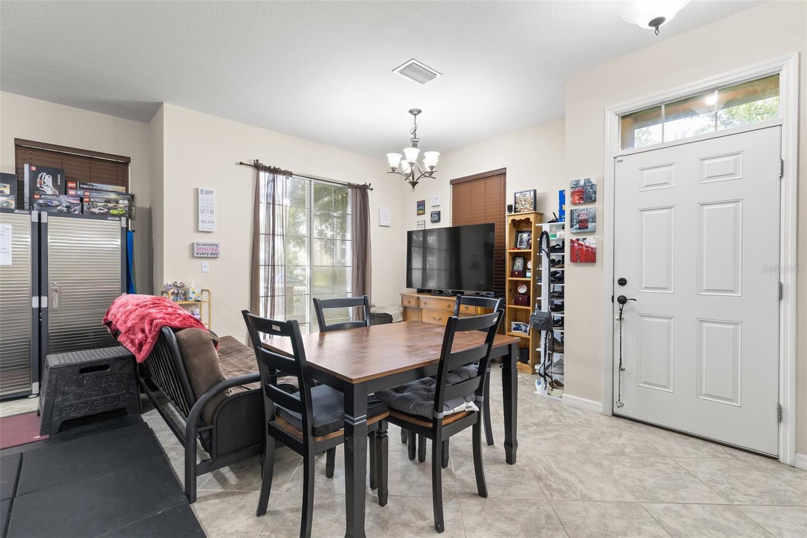 Image 13 of 34 For 7001 Interbay Boulevard 242