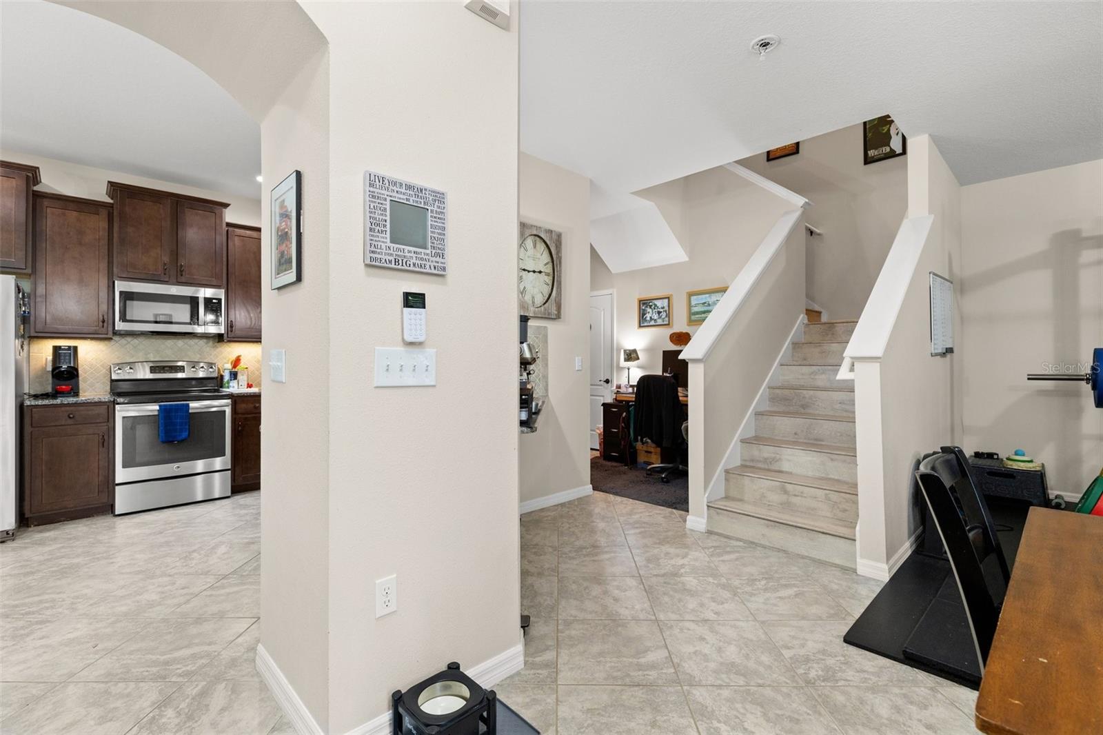 Image 6 of 34 For 7001 Interbay Boulevard 242