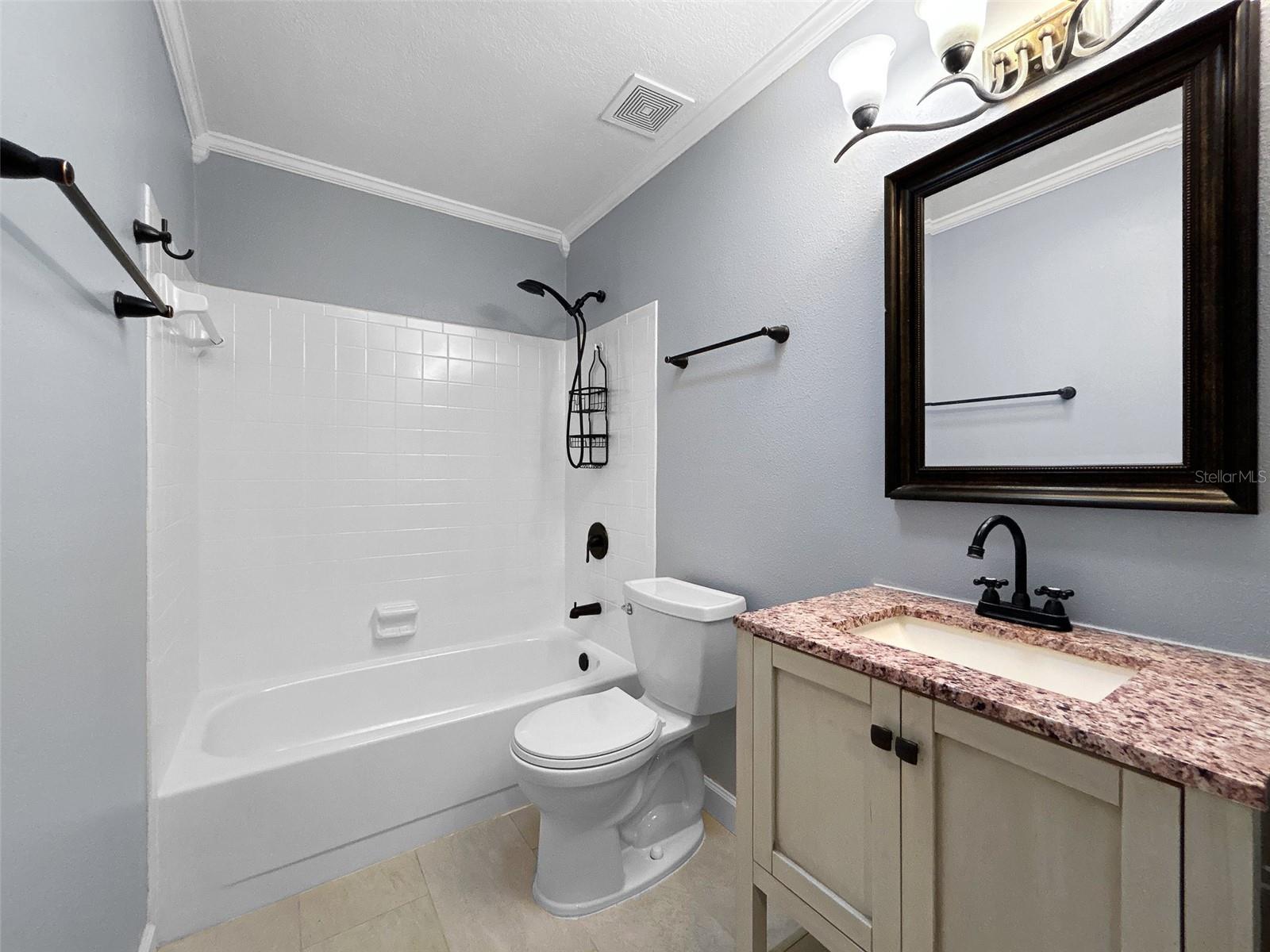 Image 29 of 41 For 1238 Honeytree Lane E