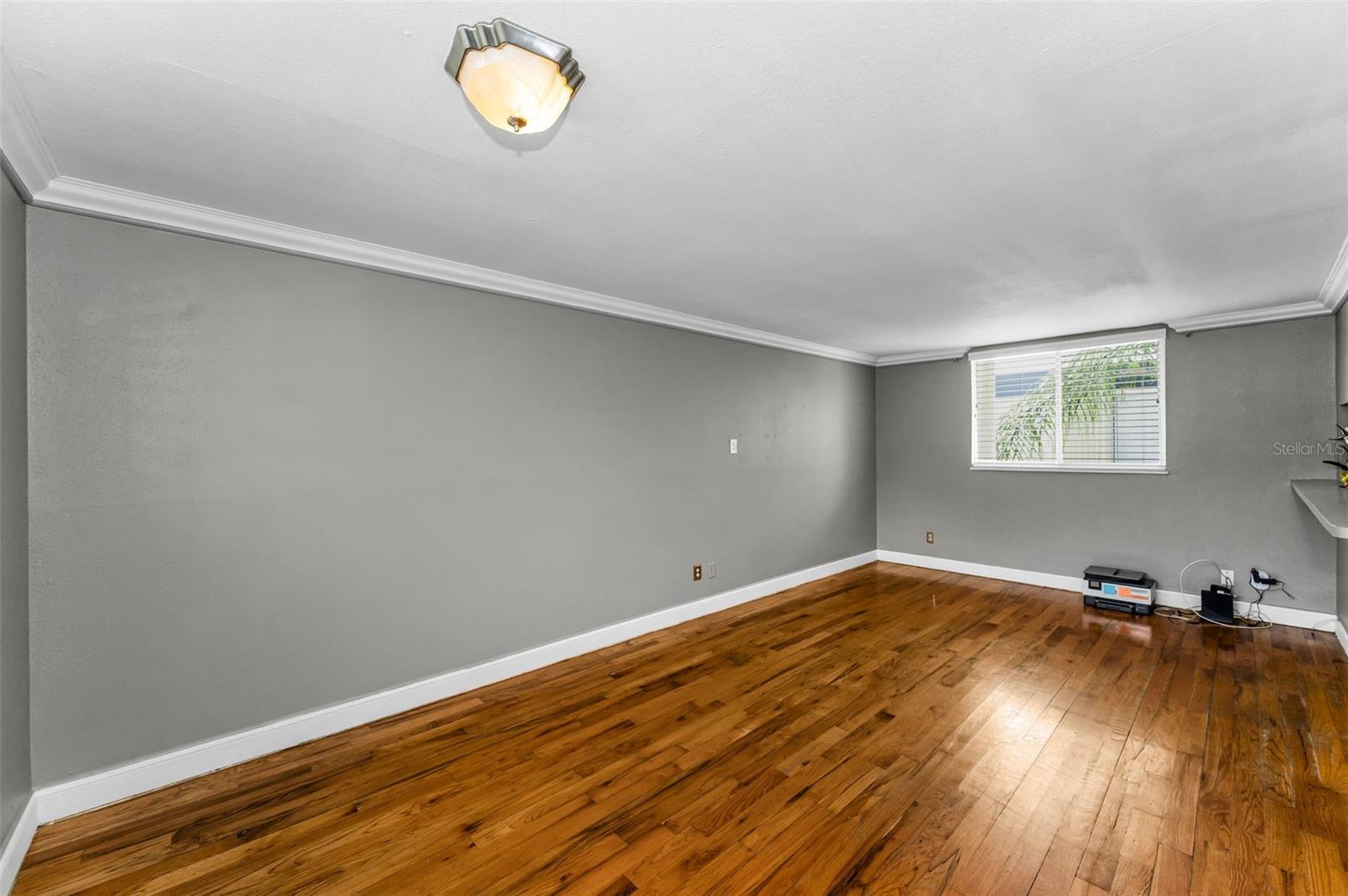 Image 12 of 41 For 1301 Howard Avenue A22
