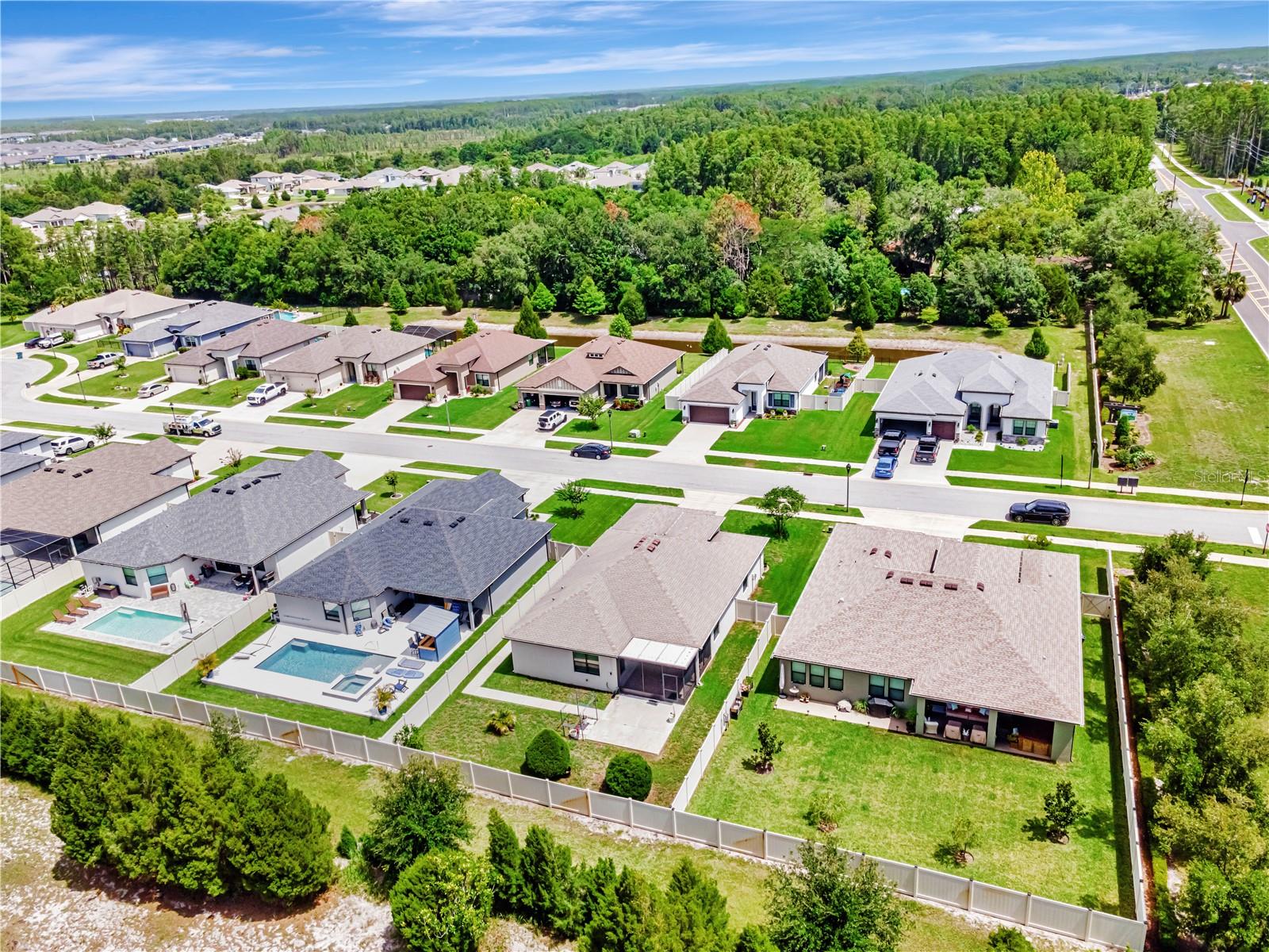 Listing photo id 50 for 19974 Bluebird Meadow Drive