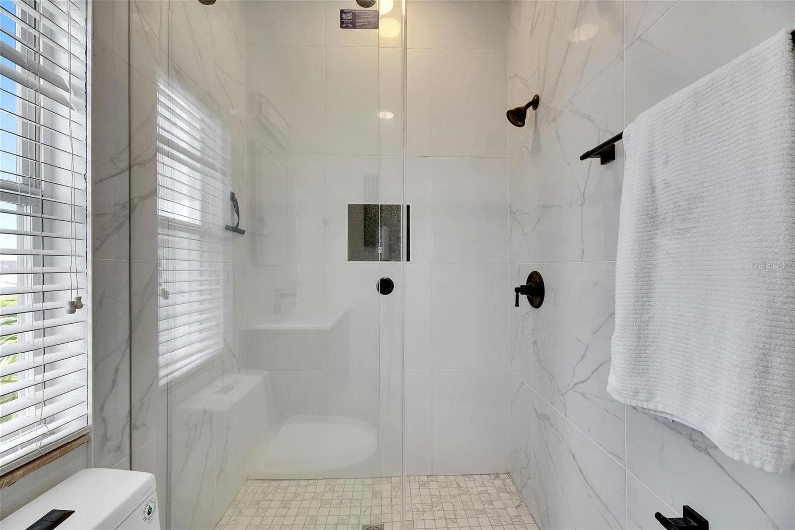 Image 43 of 96 For 6512 Simone Shores Circle