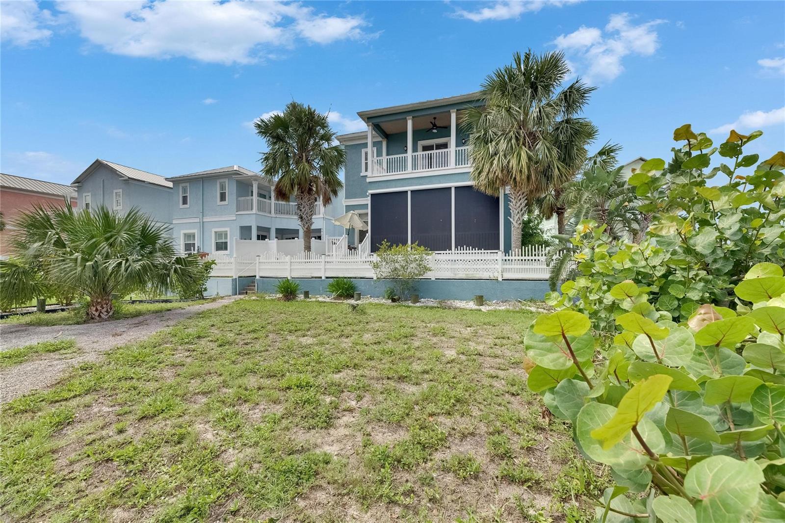 Image 64 of 96 For 6512 Simone Shores Circle