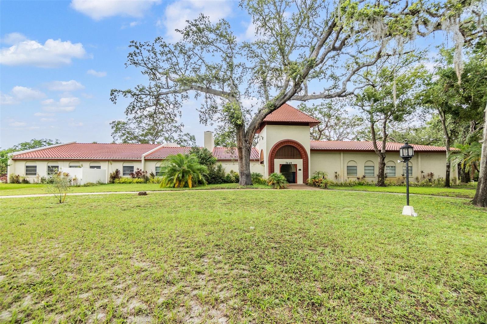Image 33 of 36 For 2699 Seville Boulevard 207