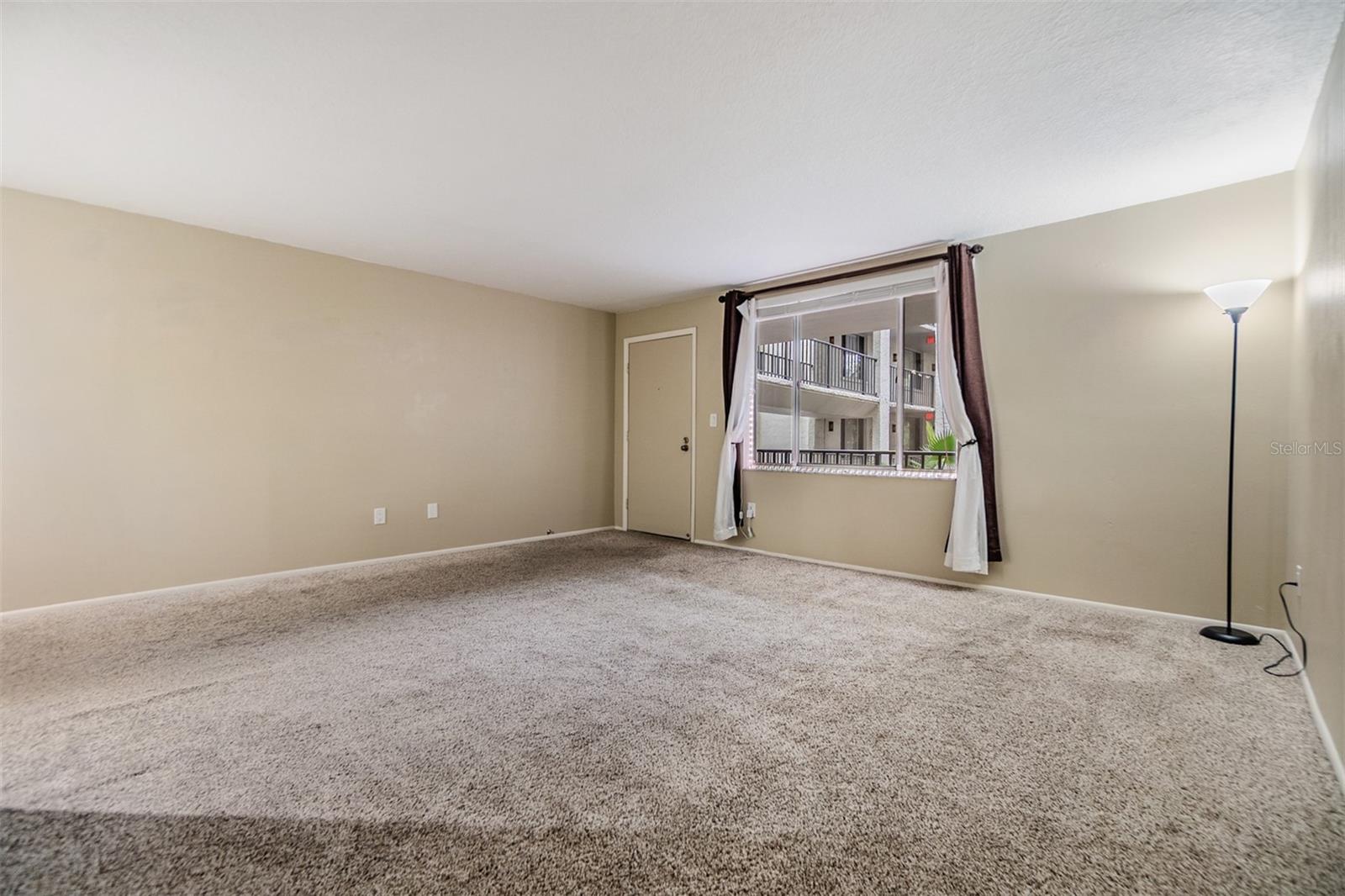 Image 8 of 36 For 2699 Seville Boulevard 207