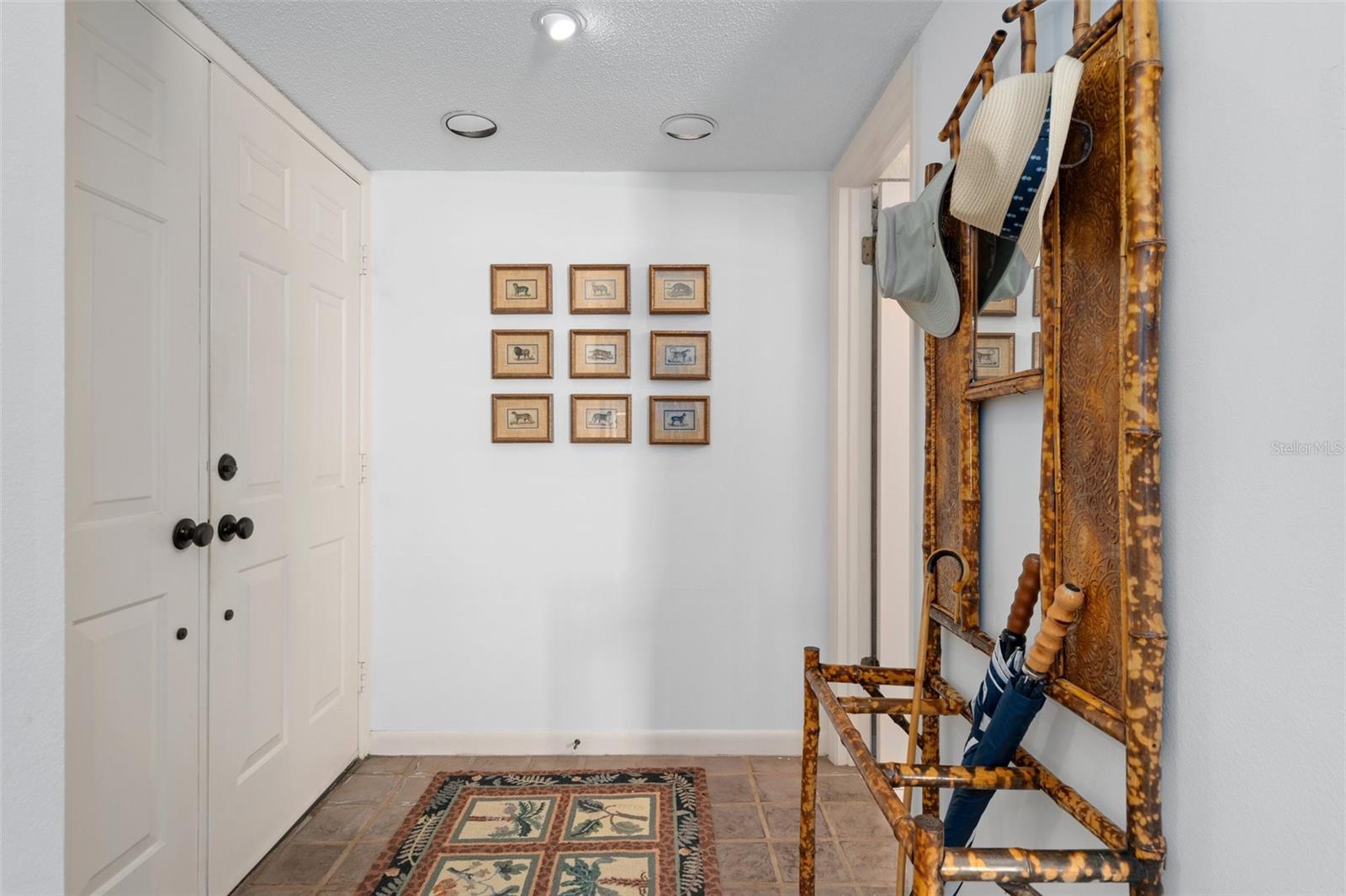 Image 21 of 66 For 11671 Riverhaven Drive