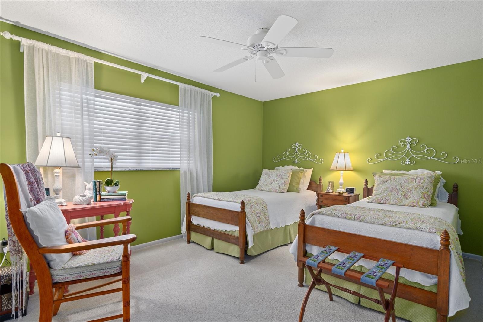 Image 29 of 66 For 11671 Riverhaven Drive
