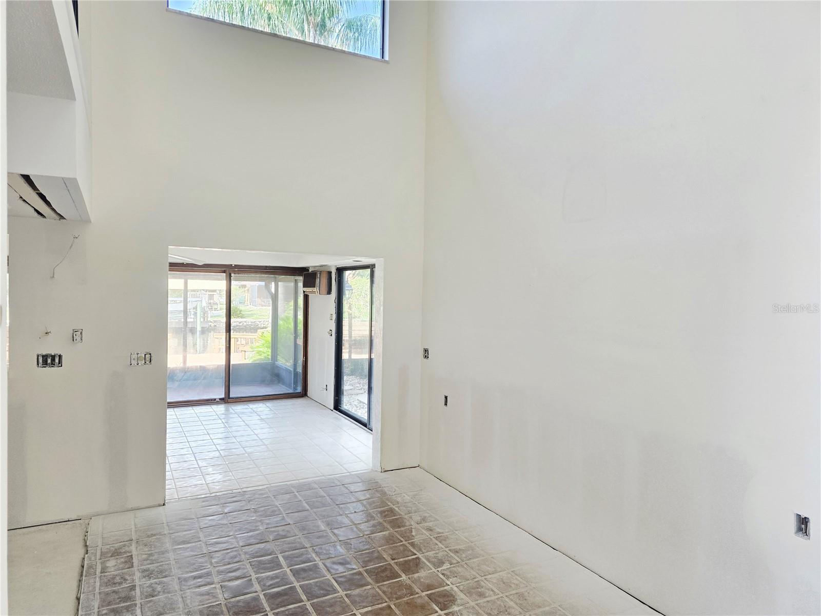 Image 38 of 66 For 11671 Riverhaven Drive