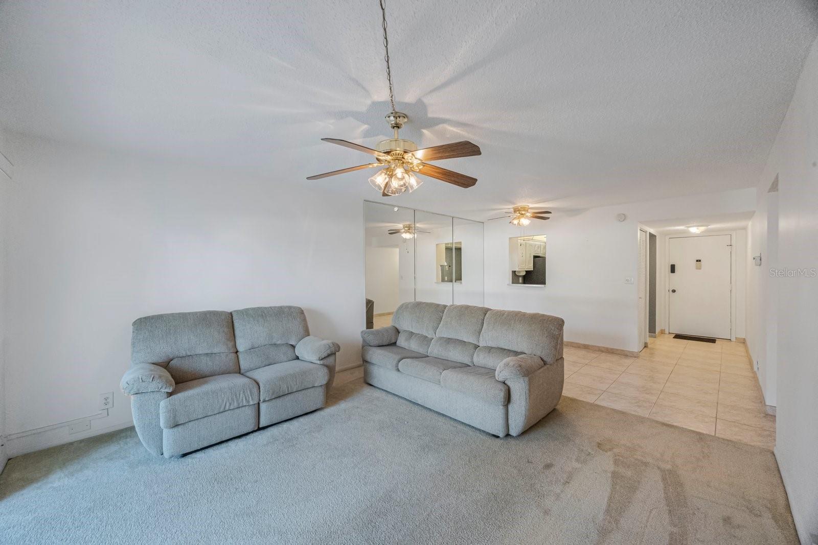 Image 13 of 34 For 11485 Oakhurst Road 1200-1