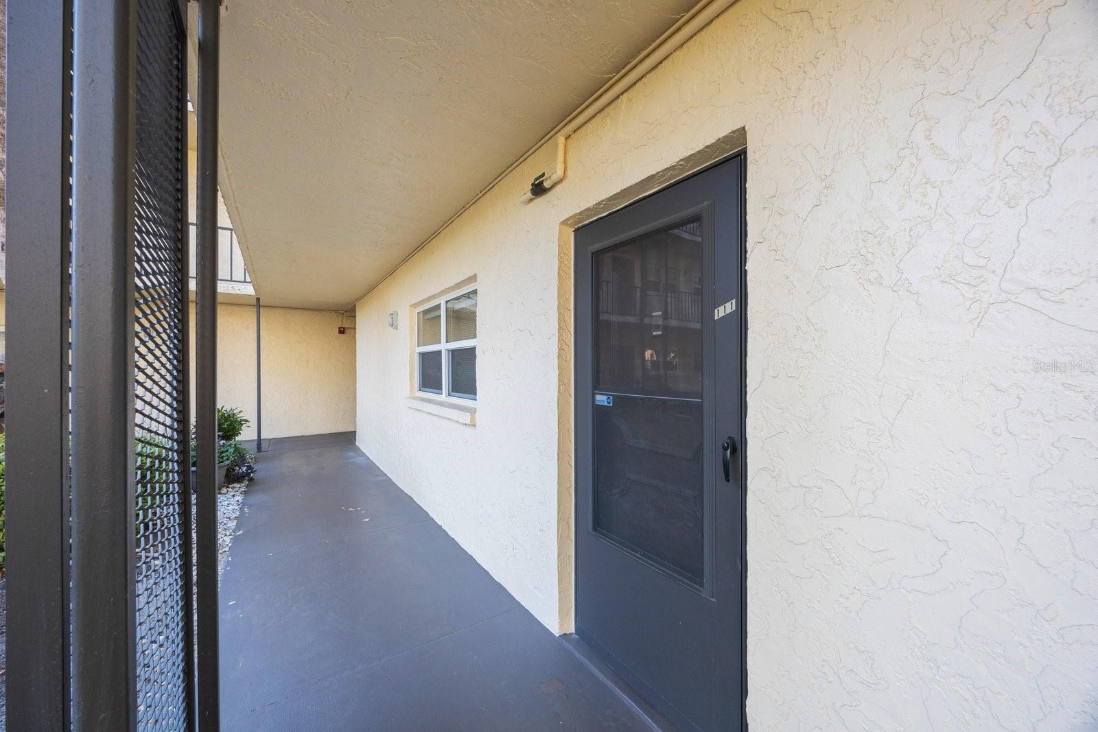 Image 7 of 34 For 11485 Oakhurst Road 1200-1