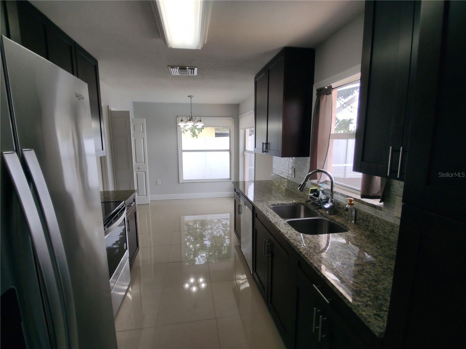 Image 4 of 16 For 709 Chilt Drive