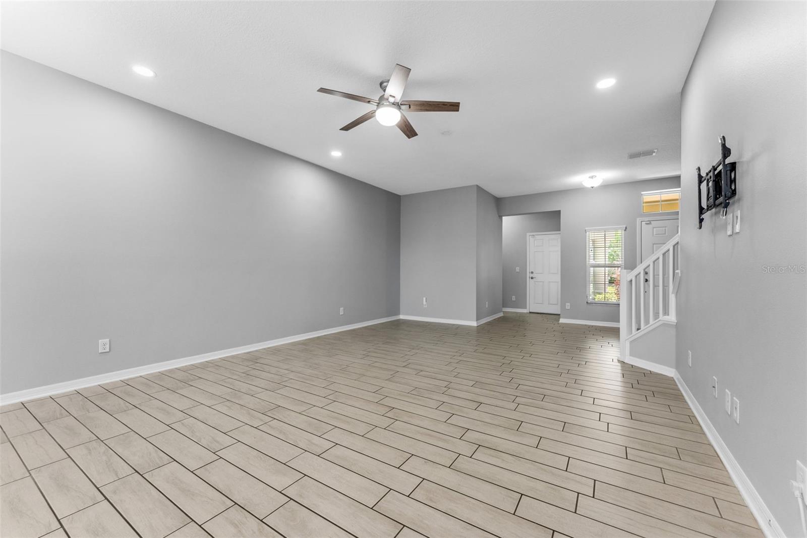 Image 12 of 43 For 11526 Crowned Sparrow Lane